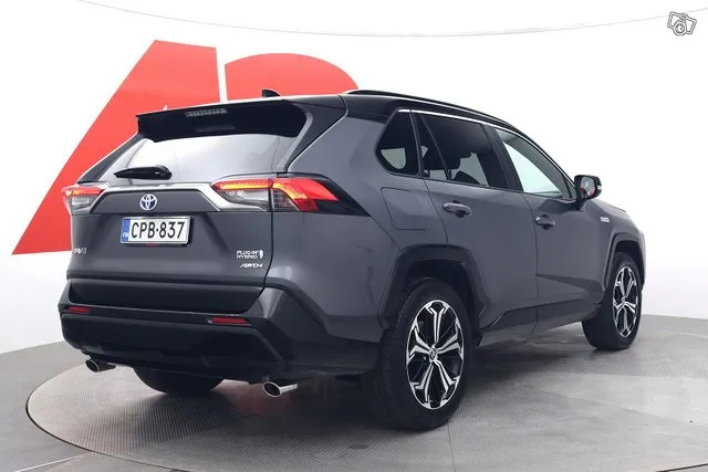 Toyota RAV4 Hybrid 2,5 AWD-i Style - JBL / SÄHKÖPENKKI / NAHAT / CARPLAY / HUIPPUVARUSTEET Image 5