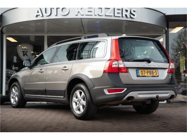 Volvo XC70 3.0 T6 Kinetic  Image 4