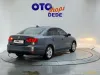 Volkswagen Jetta 1.6 TDi Comfortline Thumbnail 2