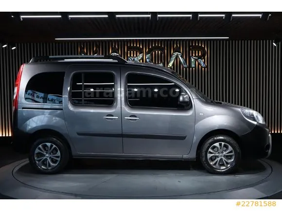 Renault Kangoo Multix 1.5 dCi Extreme Image 1